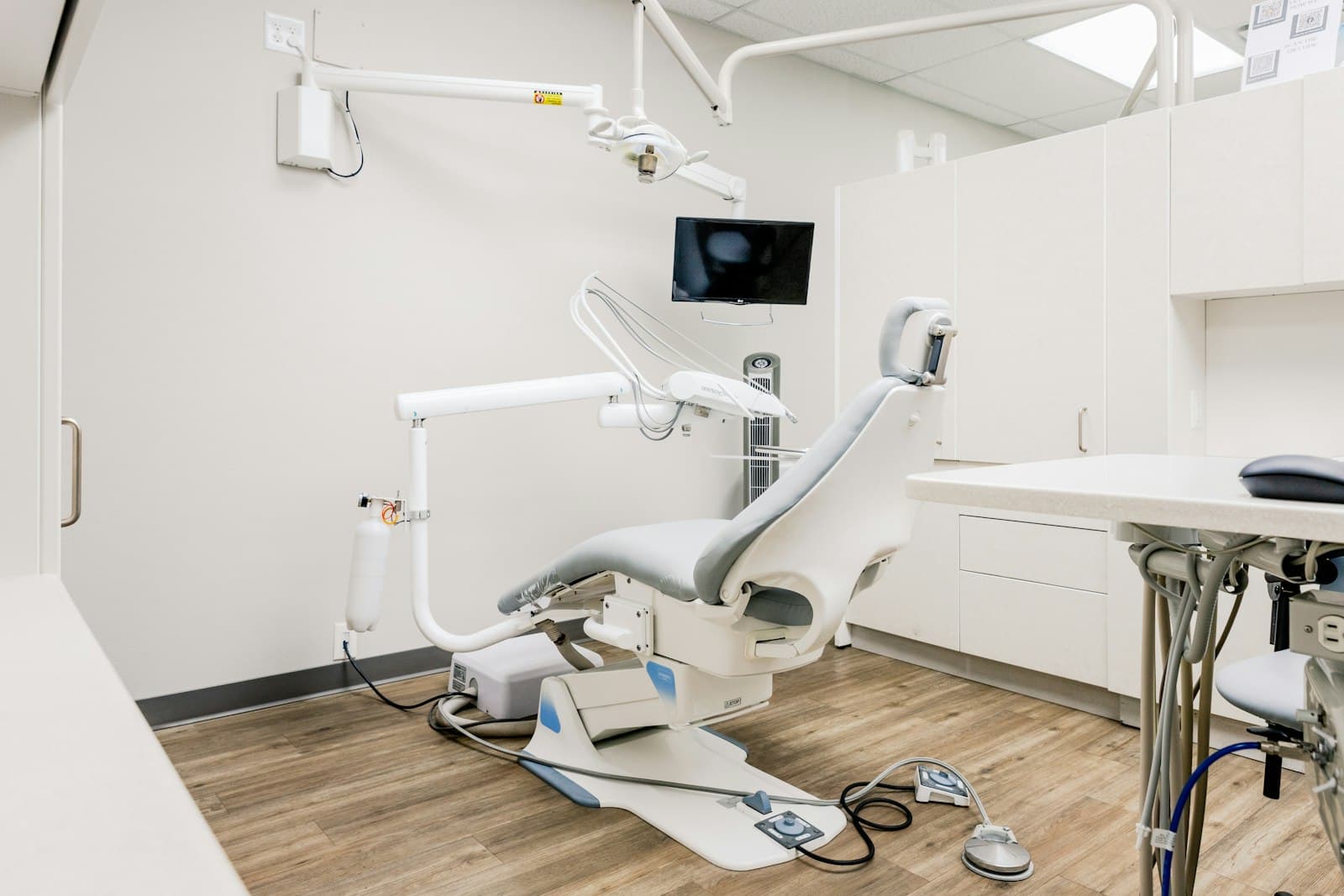 A dental treatment room, representing Prime Dental's clinic